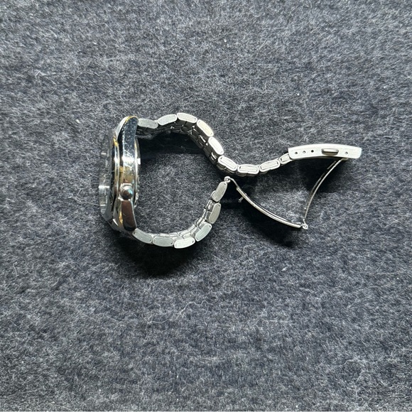 Seiko 5 Automatic Watch - Picture 2 of 5